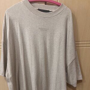 FOG Essentials Tee